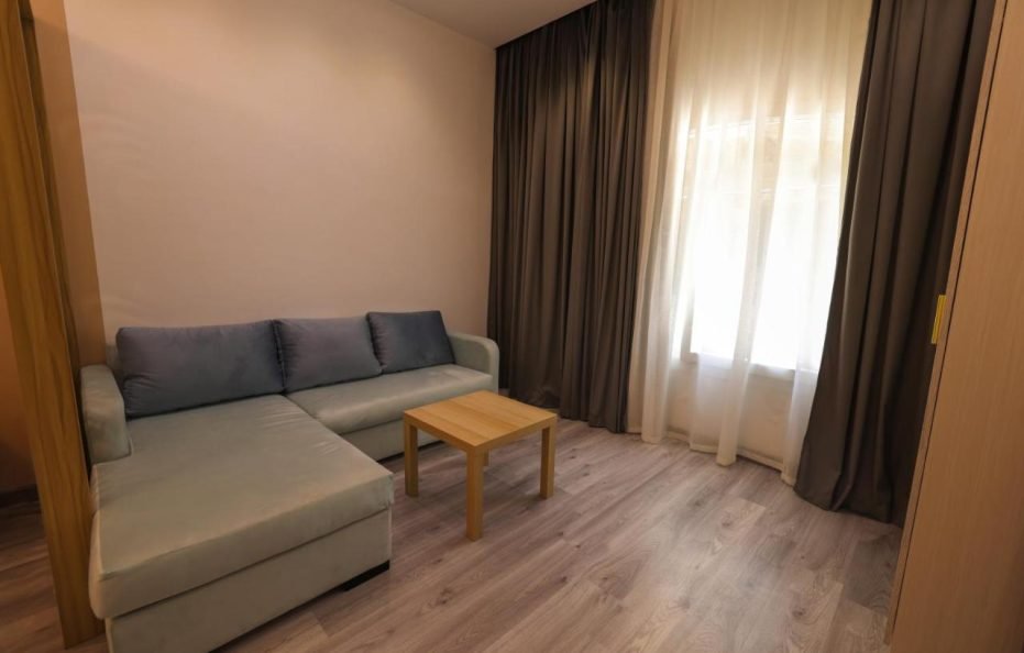 Onyx Pyramids Boutique Hotel